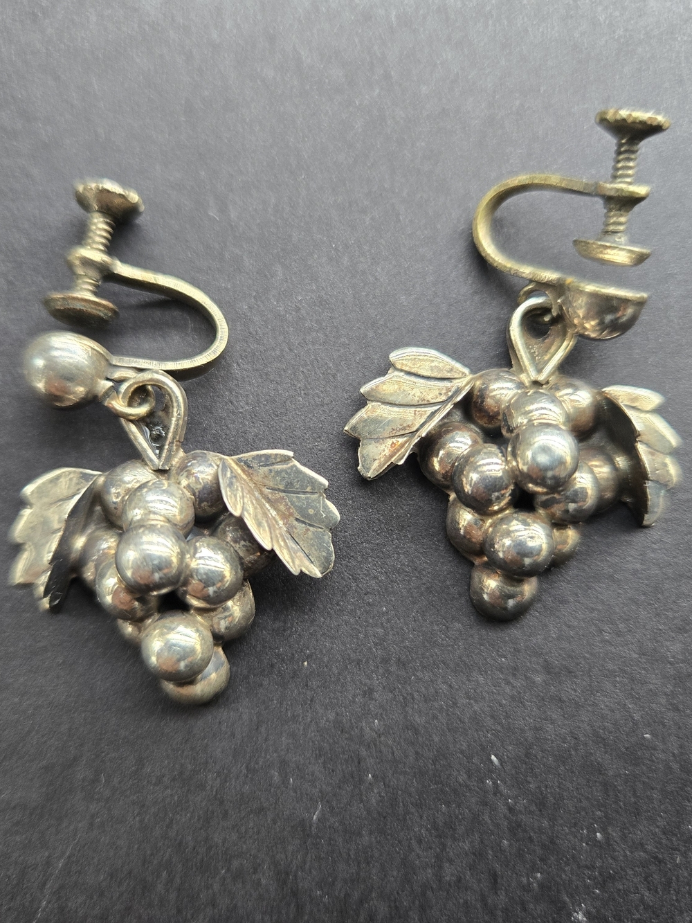 Vintage Mexican Sterling Silver 925 Grape Cluster Screw Back Earrings Taxco